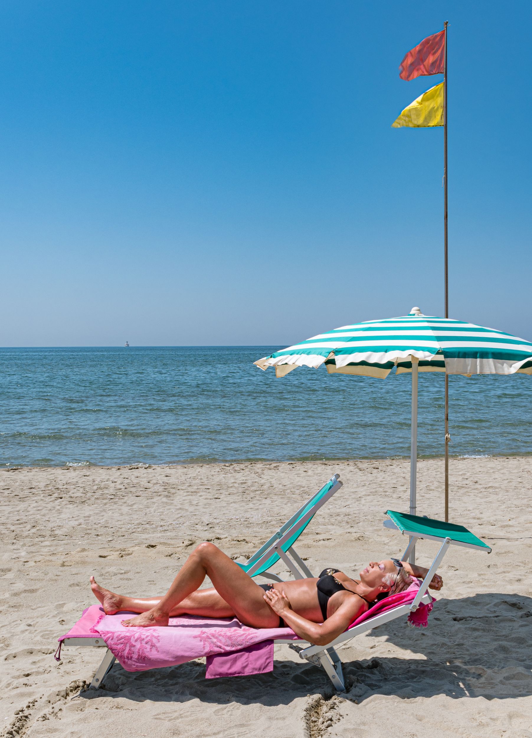beach and relaxation by the sea Viareggio