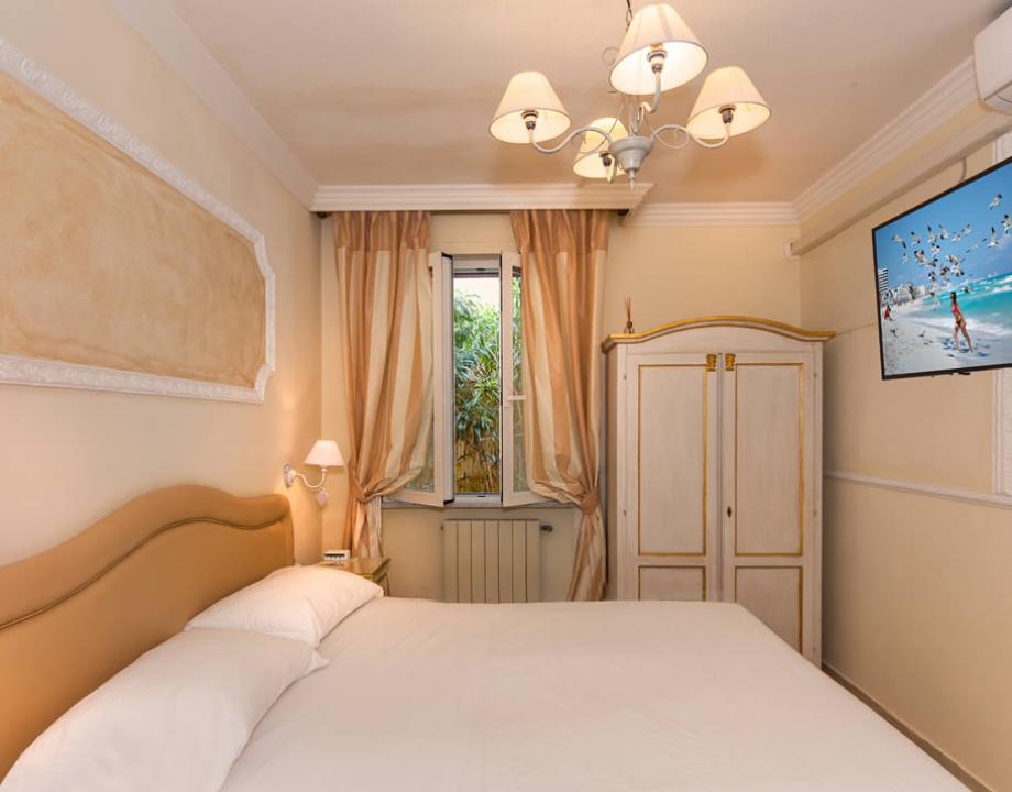 hoteltahiti en viareggio-b-amp-b-the-rooms 040