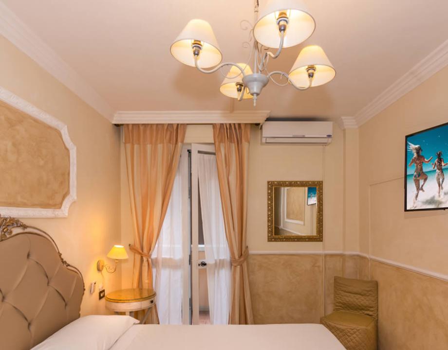 hoteltahiti en viareggio-b-amp-b-the-rooms 043