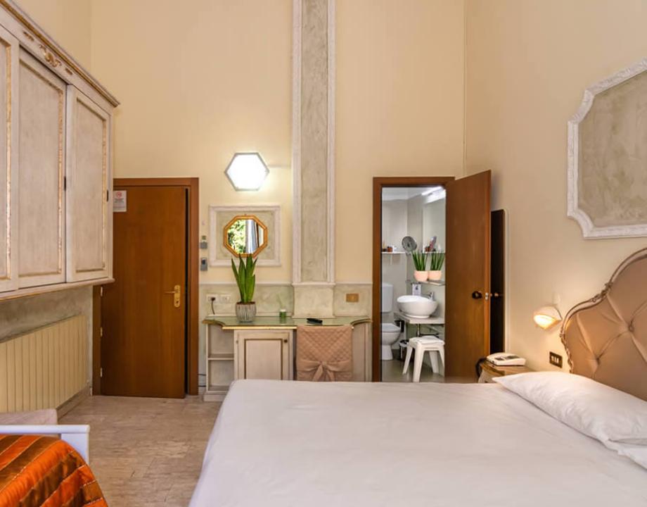 hoteltahiti en viareggio-b-amp-b-the-rooms 021